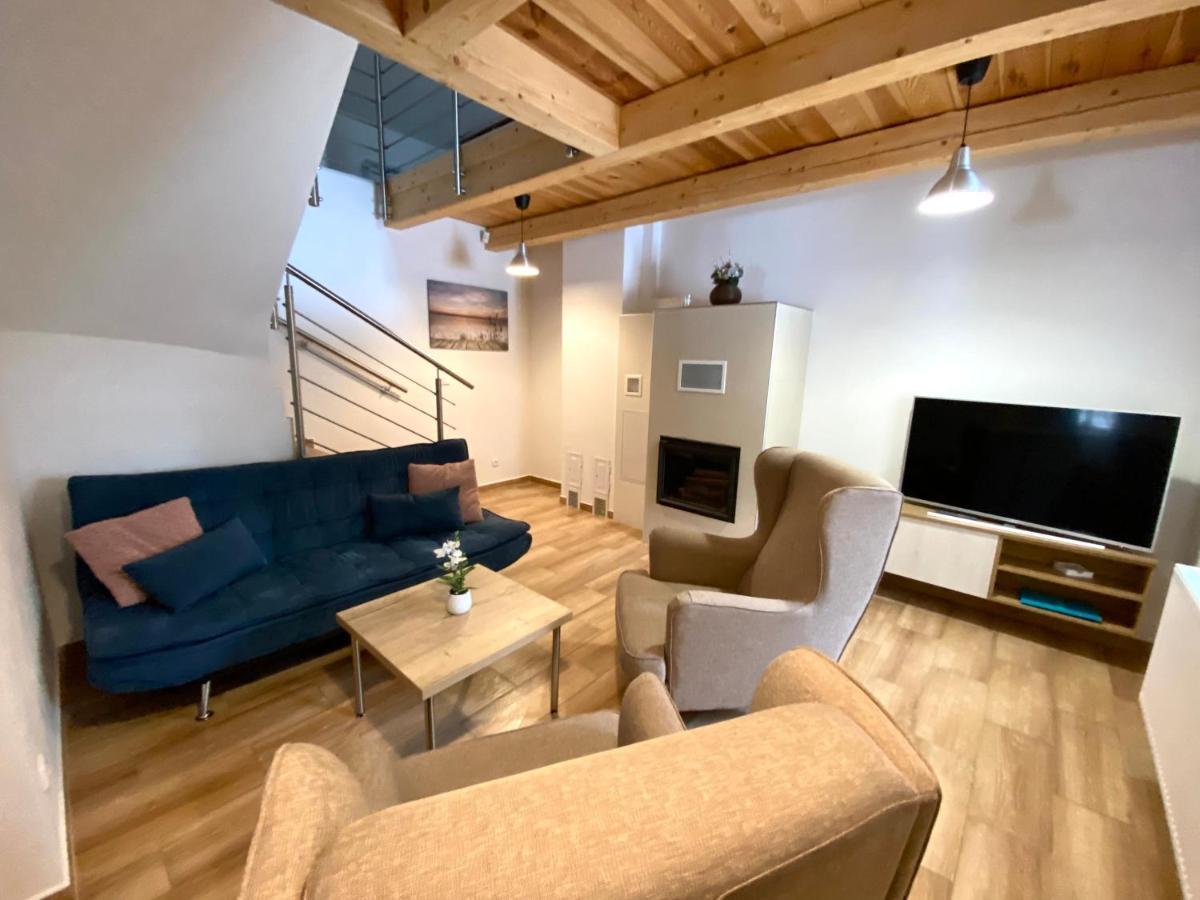 Apartmany Rosenberg โรเช็มเบิร์ก นาด วัลตาวูว์ ภายนอก รูปภาพ